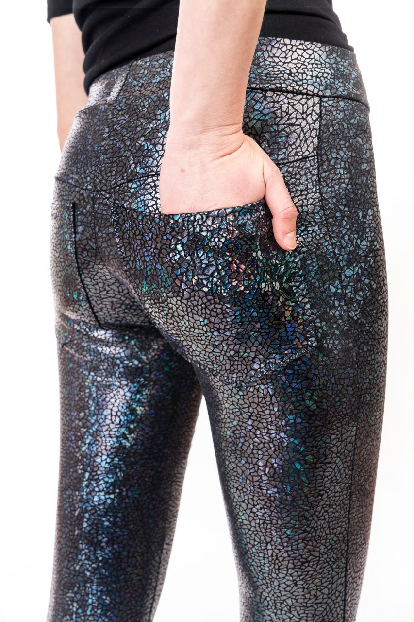 Black holographic clearance leggings